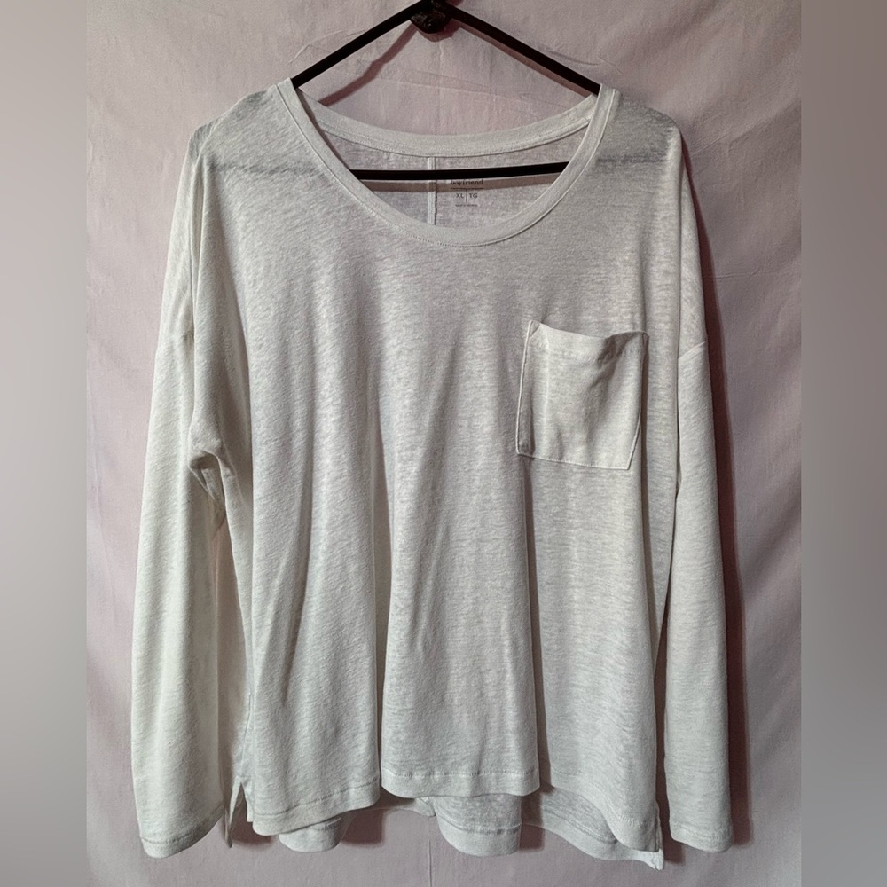 Old Navy Boyfriend Tee - White